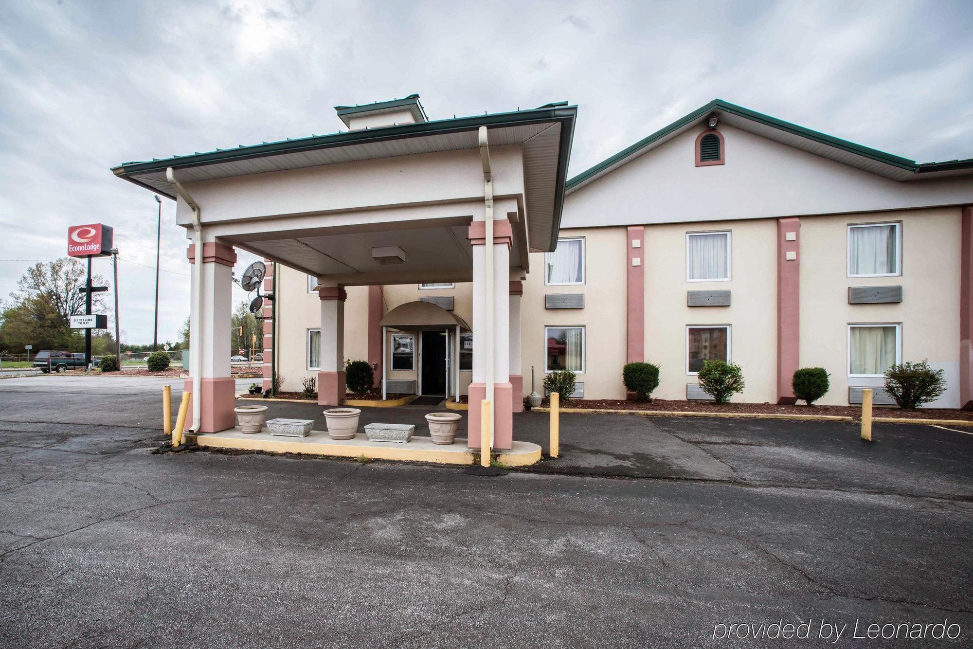 Econo Lodge Sacramento Convention Center Exterior photo